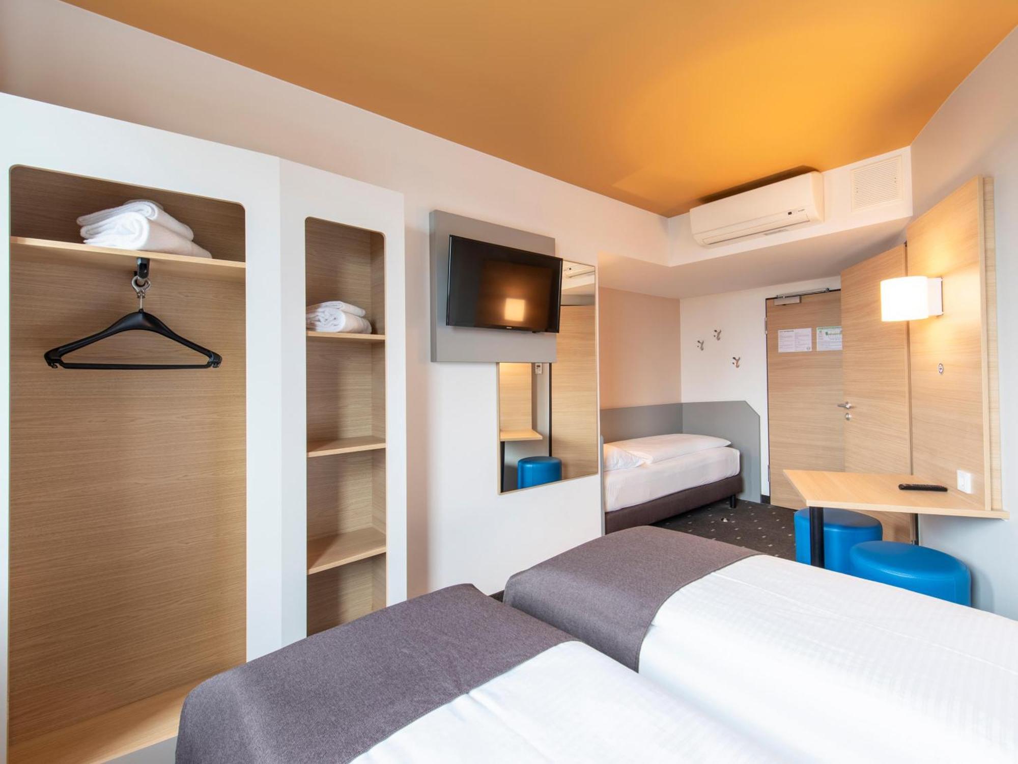 B&B Hotel Landshut Extérieur photo